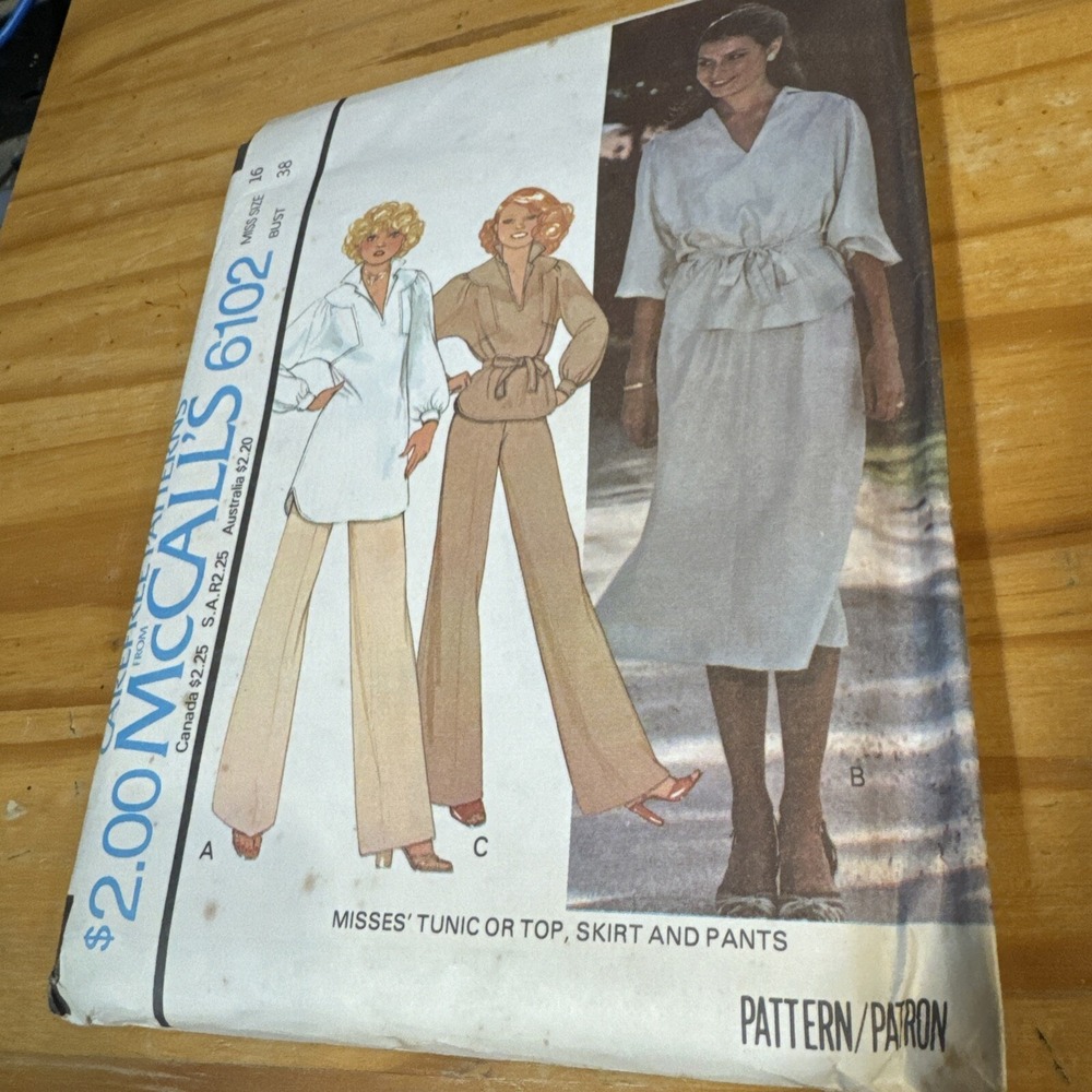 Vintage McCall's Carefree Patterns 6102 Pants, Skirt Top Size 16. 1978